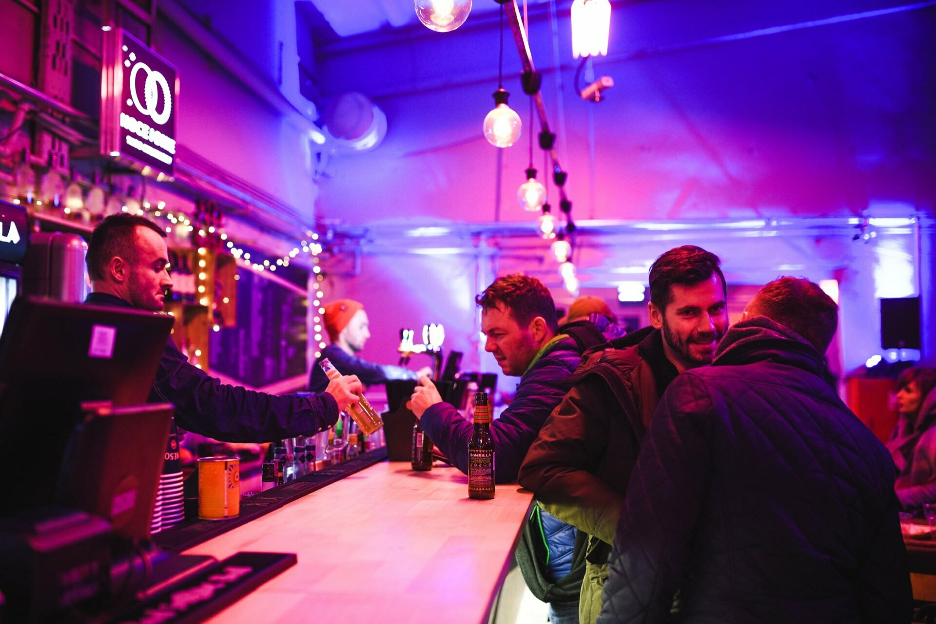 Bartender shows off beer