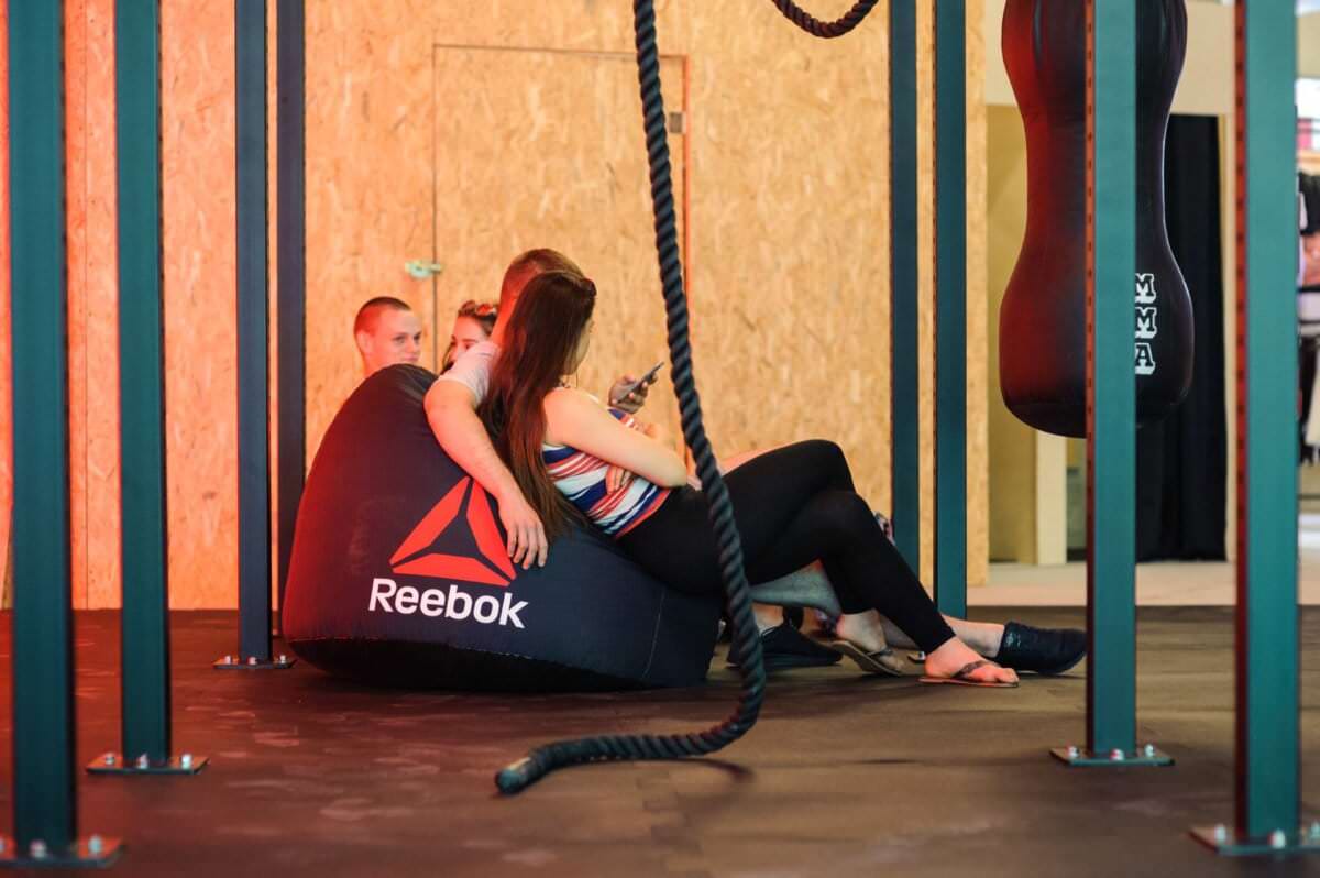 Para na puce reebok