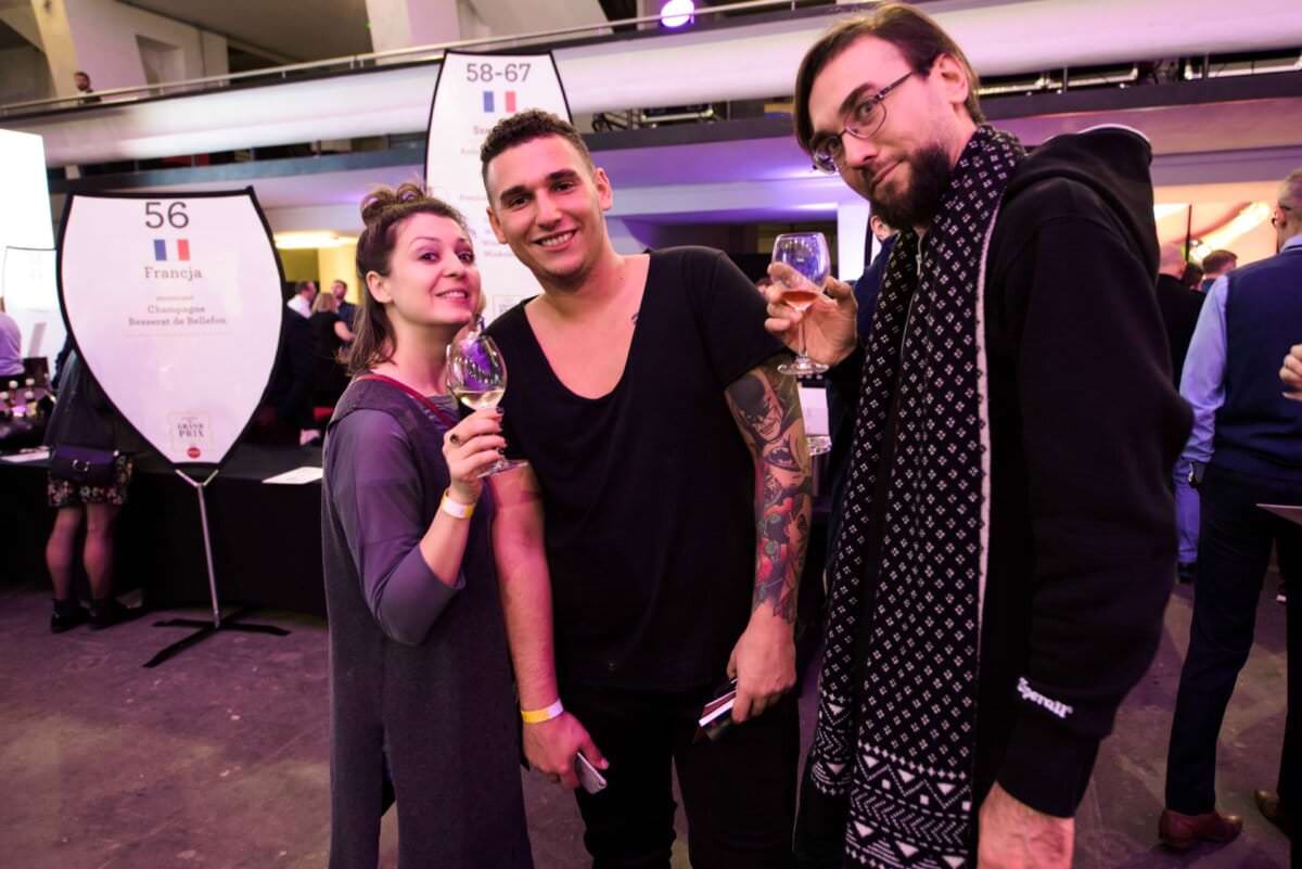 Goście na grand prix magazynu wino
