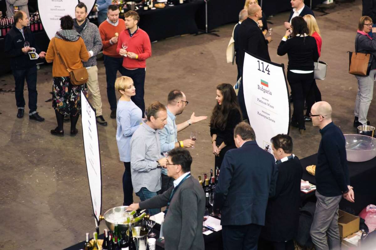 Rozmowy na targach wina grand prix magazynu wino