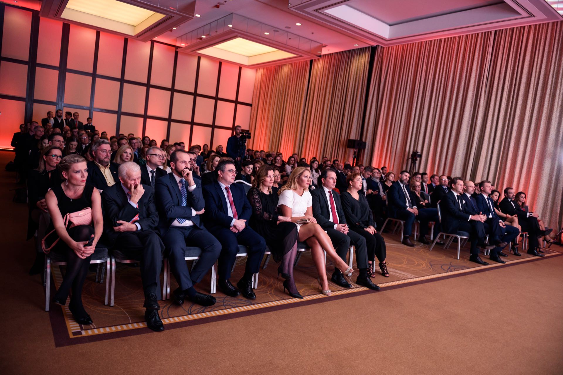 Professional photo report from Wprost Innovators gala