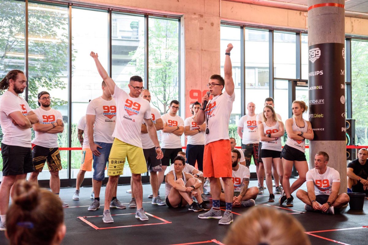 Judges conduct pre-competition warm-up 99 problems at Reebok Fit Shop