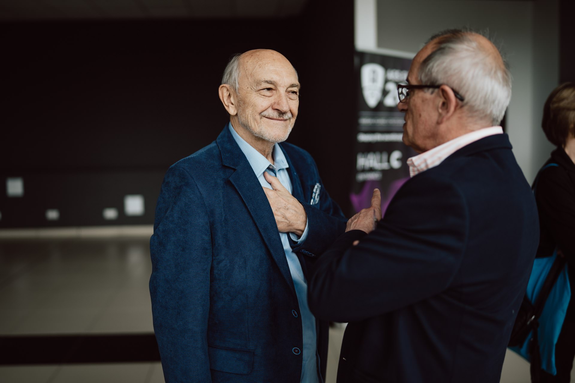 AES Europe 2025, rozmowa uczestników w kuluarach