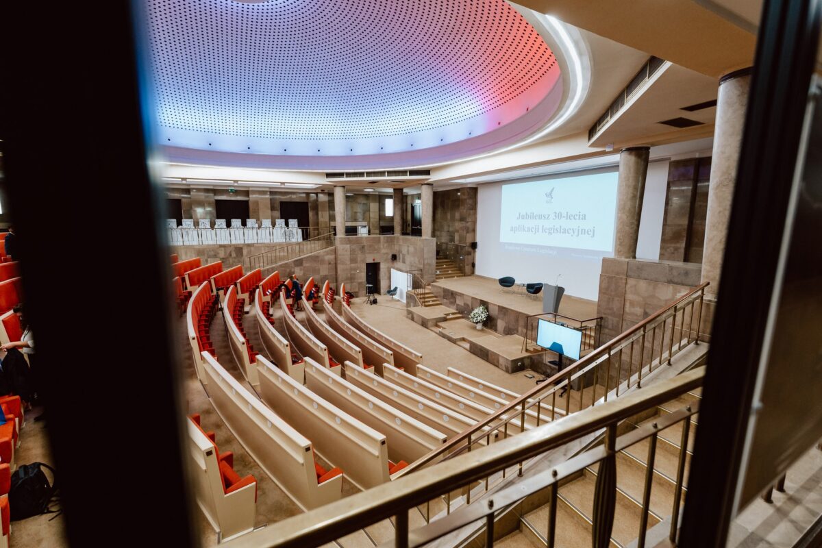 Aula Pod Kopułą przed rozpoczęciem jubileuszu RCL