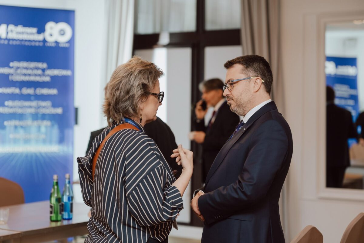 Rozmowy kuluarowe podczas seminarium eksperckiego