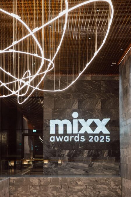 Scenografia gali MIXX Awards 2025 w Muzeum Historii Polski