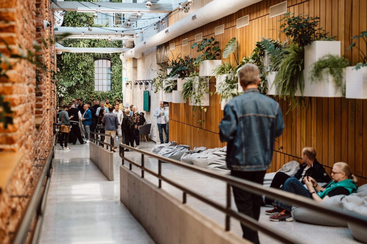 Uczestnicy Founders Connect 5 w przestrzeni Google for Startups Campus