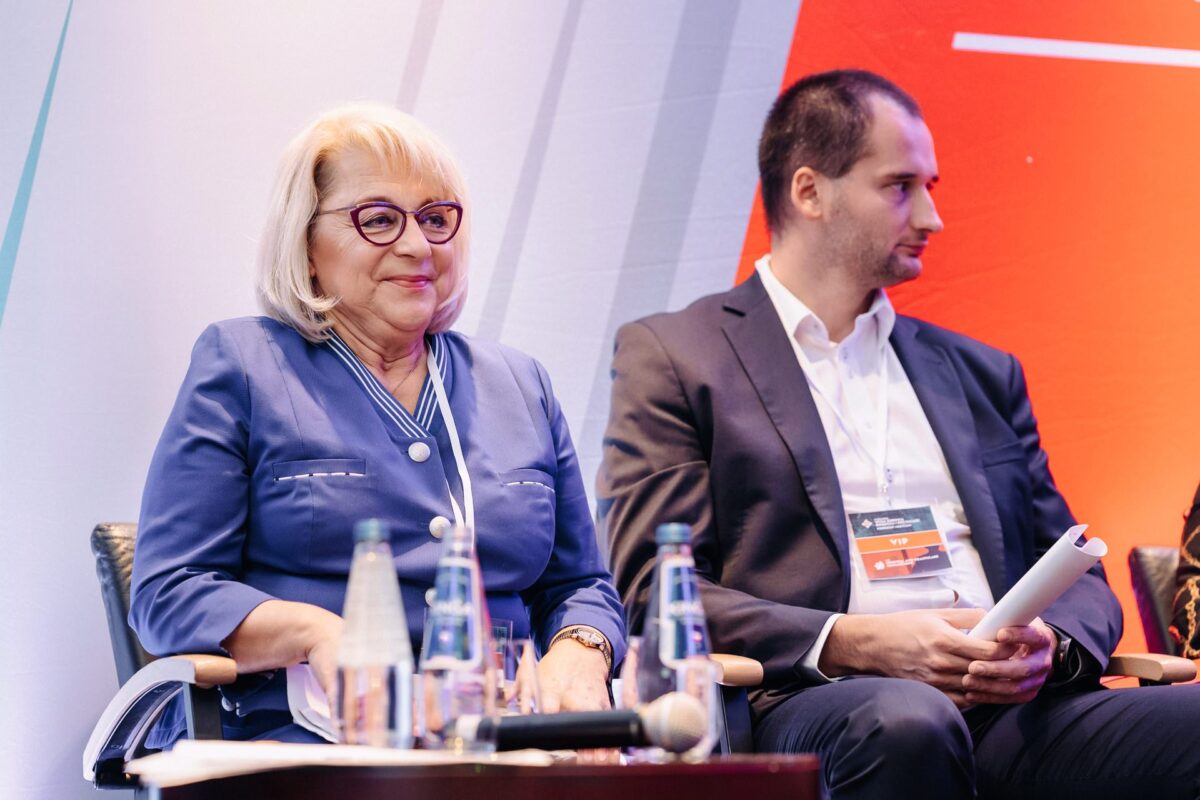 Paneliści podczas debaty na VI Kongresie Wizja Zdrowia 2022