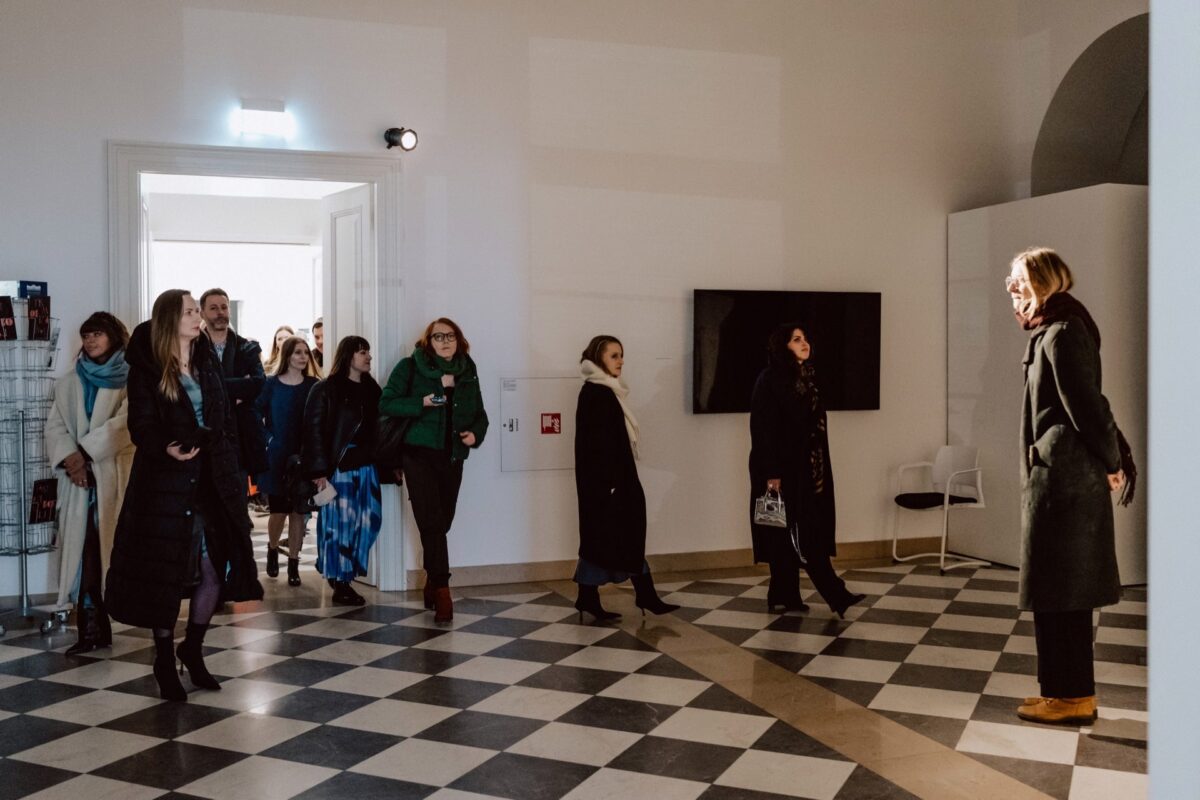 Guests visiting the exhibition in the Academy of Fine Arts building